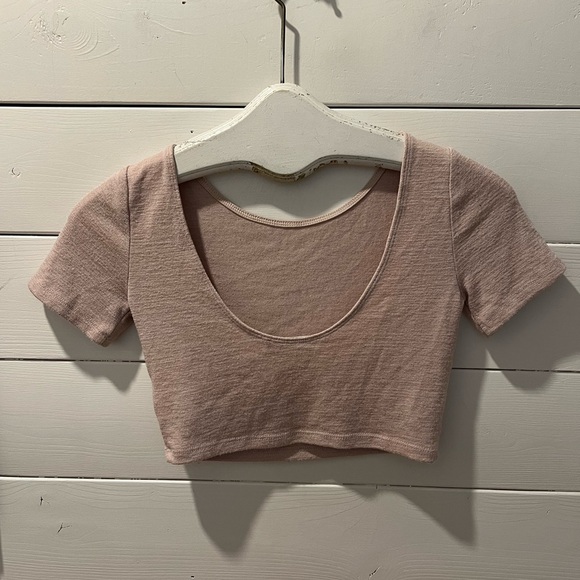 Pink Ribbed Crop Top – Wilfred free  (XS) - Picture 2 of 6